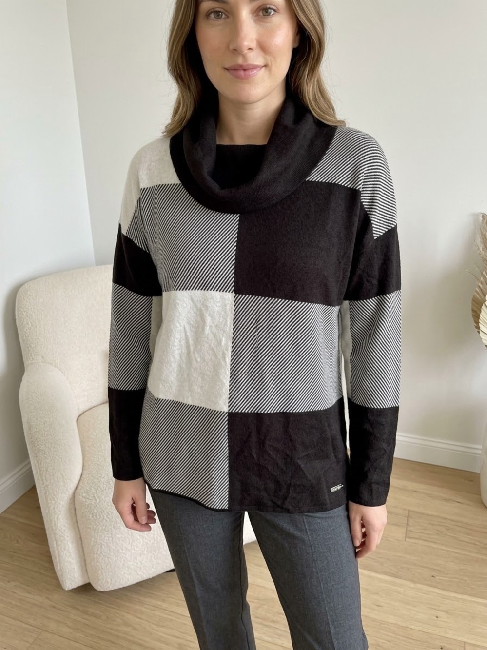Calvin Klein Gray Black Colorblock Checkered Cowl Neck Sweater L